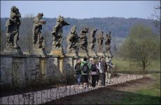 Sochy cti a neřesti