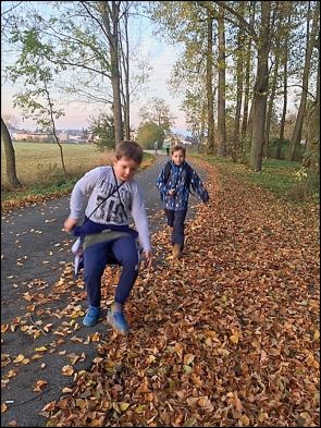 Děti na&nbsp;vycházce